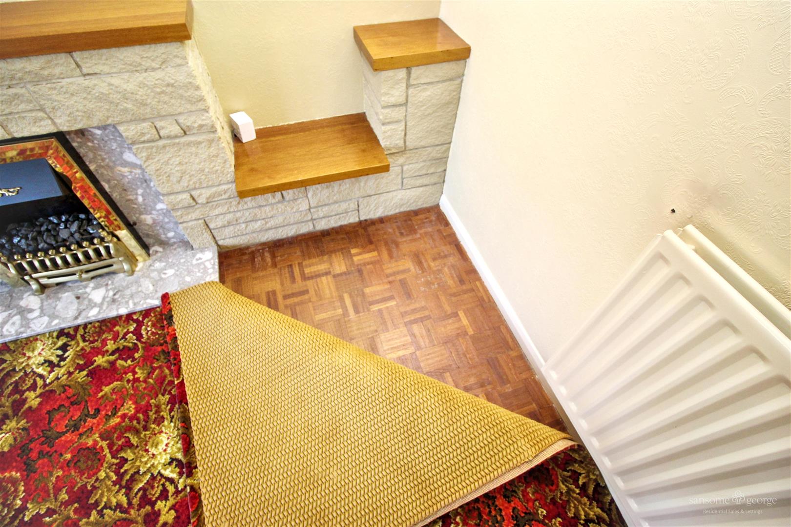 Walnut Way, Tilehurst, Reading